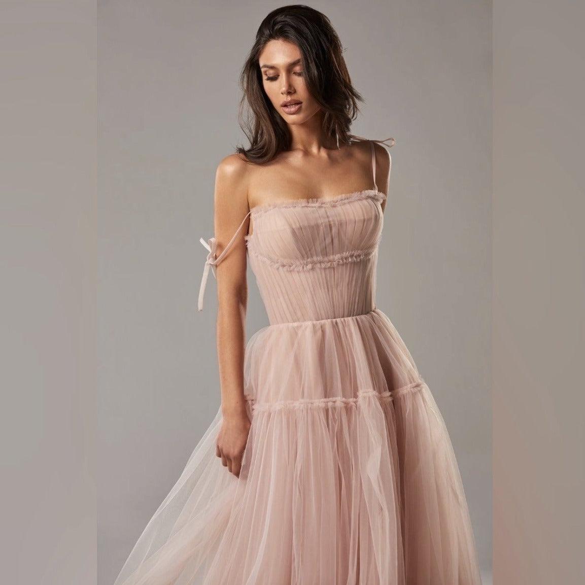 Elegant Tie-Straps Evening Maxi Dress