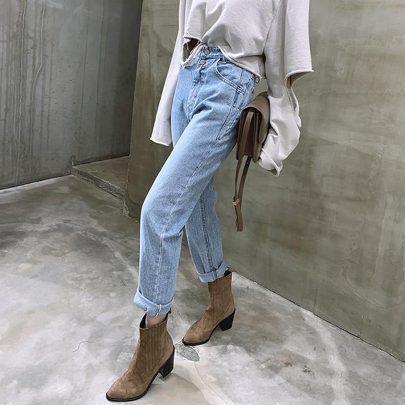 Vintage High Waisted Straight Jeans