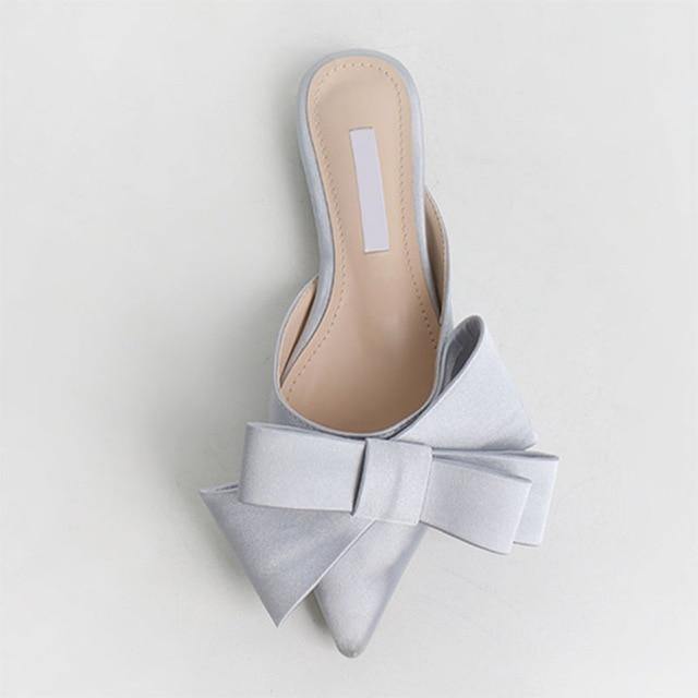 Pointed Toe Bow Sandals
