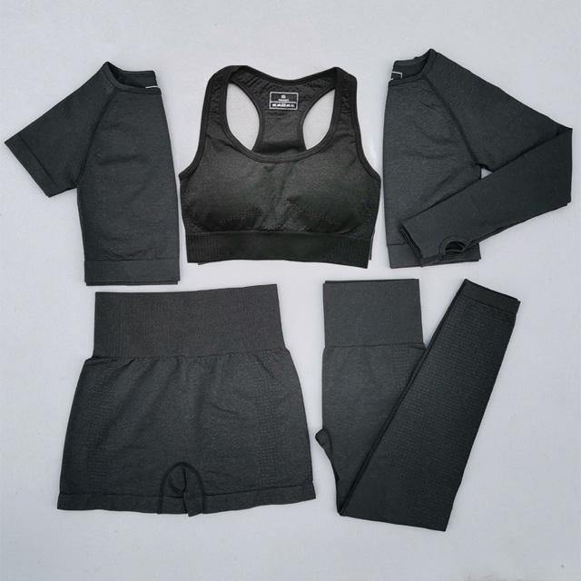 Carmela Sports Set